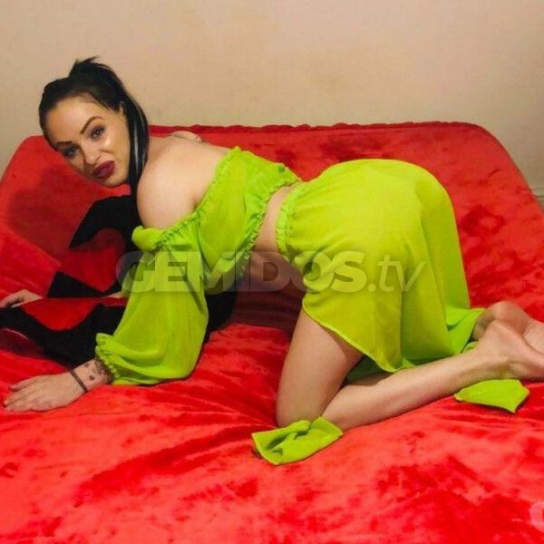 I am experienced and also specialised in oriental adult service skills. I provide full adult service of course. My service is excellent as all my clients said so. My personality is soft and gentle like many other oriental girls. Please come to me if you like oriental girls or enjoy oriental adult services. I am sure you won't forget the moment we spend together once you meet me up. CALL ME