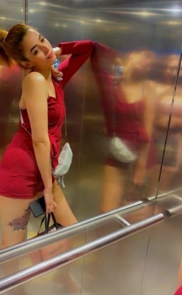 I am Moroccan, I enjoy a harmonious, slim and tidy body, most of my nights out in hotels. I prefer getting to know other races, and I have professional sex in all directions, and I enjoy the ability to give the whole atmosphere.
