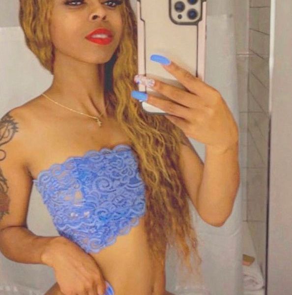 ❤ Come Enjoy This Special Moment With Diamond 💎 

               Hey Babe, 
 Have you had a long day or need to start your morning off right. Call Diamond 
and let me set your moment right and help you relax ;) . 
Let me be your stress reliever and ease your mind baby . I am chilled, fun, and
down to earth! 💦😈👅Irresistible Moments👅🚘 OUTCALLS & INCALLS ✅ Guaranteed Satisfaction ✅ You Wont Regret It 100% REAL😍 Clean and discreet gentleman who do NOT PLAY GAMES is what I am looking for. Just relax and enjoy this special moment. Lets talk and vibe baby ! Serious Inquiries ONLY ! Ask about my Mistress service ONLY IF INTERESTED ! Looking forward to hearing from you guys 
soon 😘